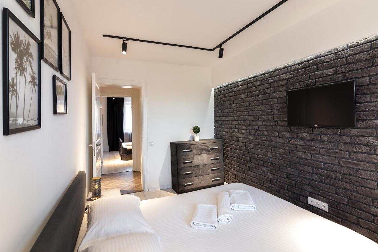 Leogrand Apartments On Svobody Avenue 6-8 Lwów Zewnętrze zdjęcie