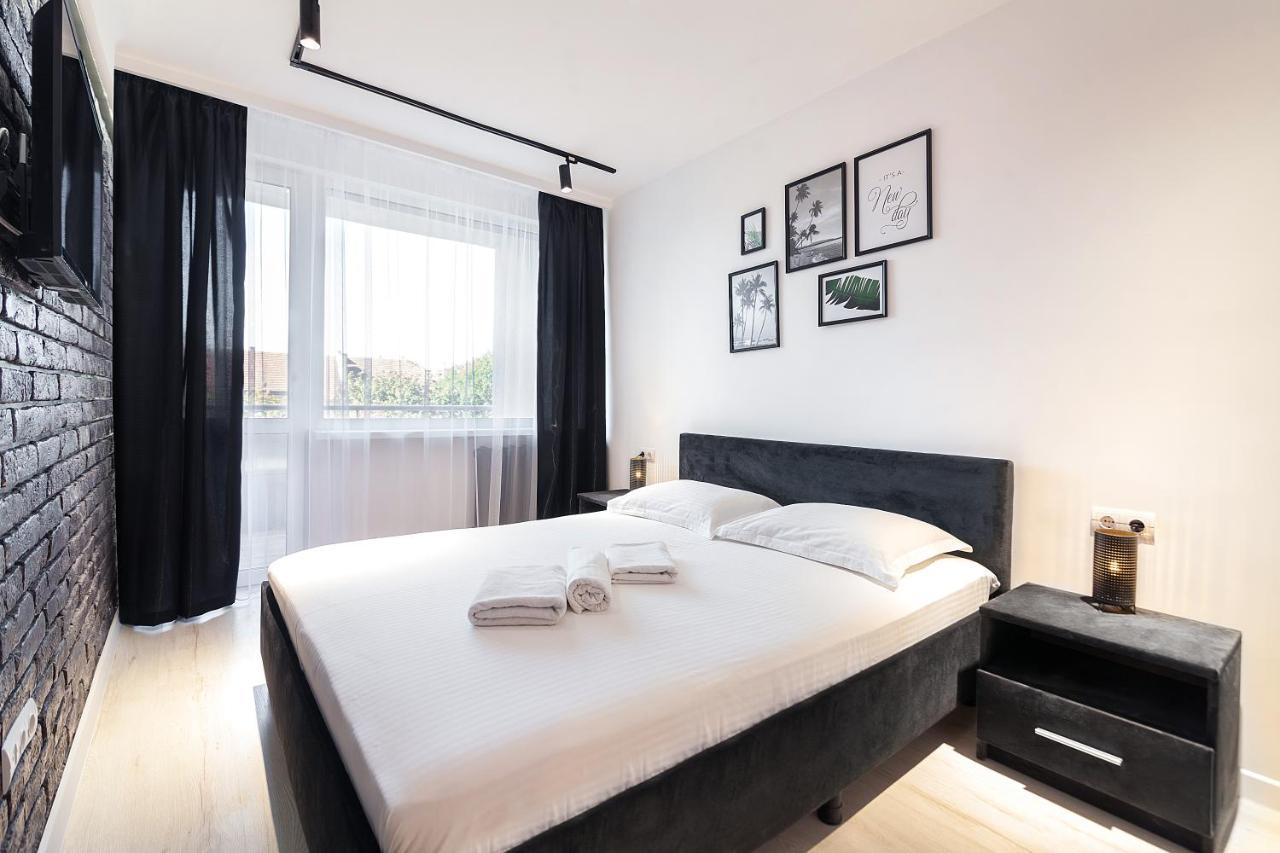Leogrand Apartments On Svobody Avenue 6-8 Lwów Zewnętrze zdjęcie